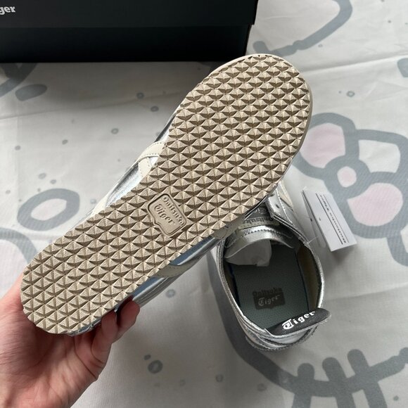 Onitsuka Tiger Mexico 66 Metallic Silver Sneakers - Picture 6 of 7